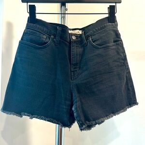 BLK SZ 25 Madewell Jean shorts.